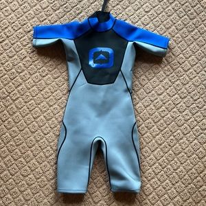 Youth shorty wetsuit - Outbound 12 - used 3 times!